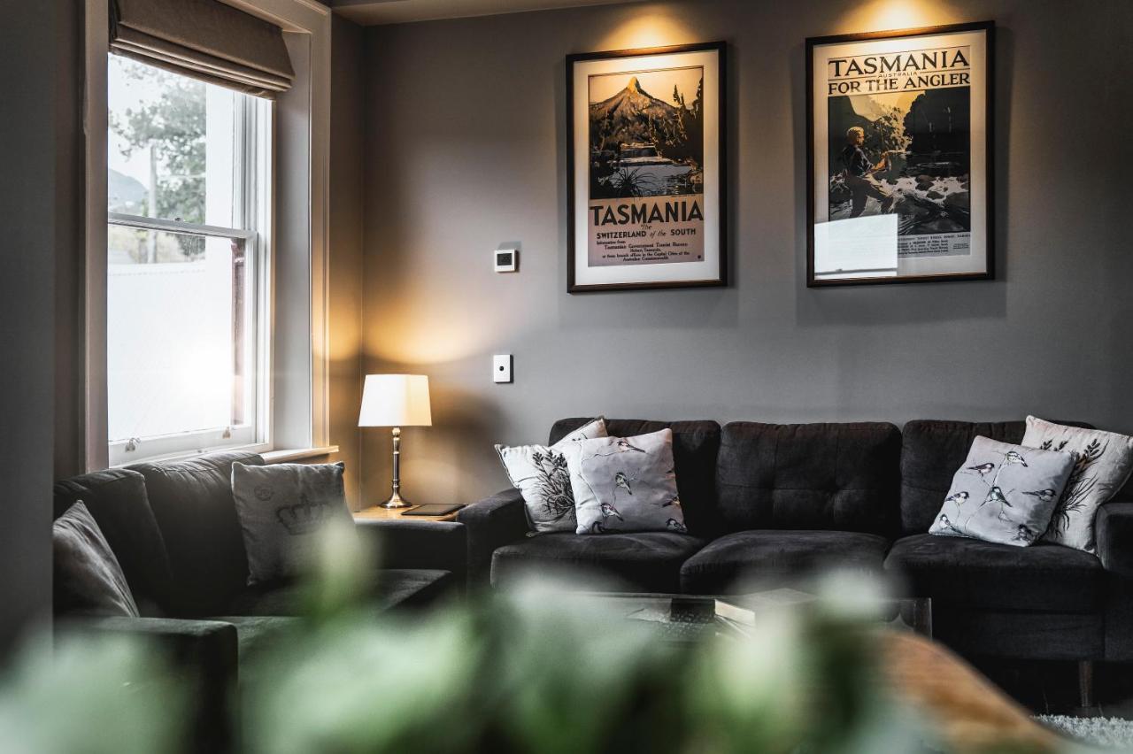 Aparthotel Old Bishop's Quarters 4*