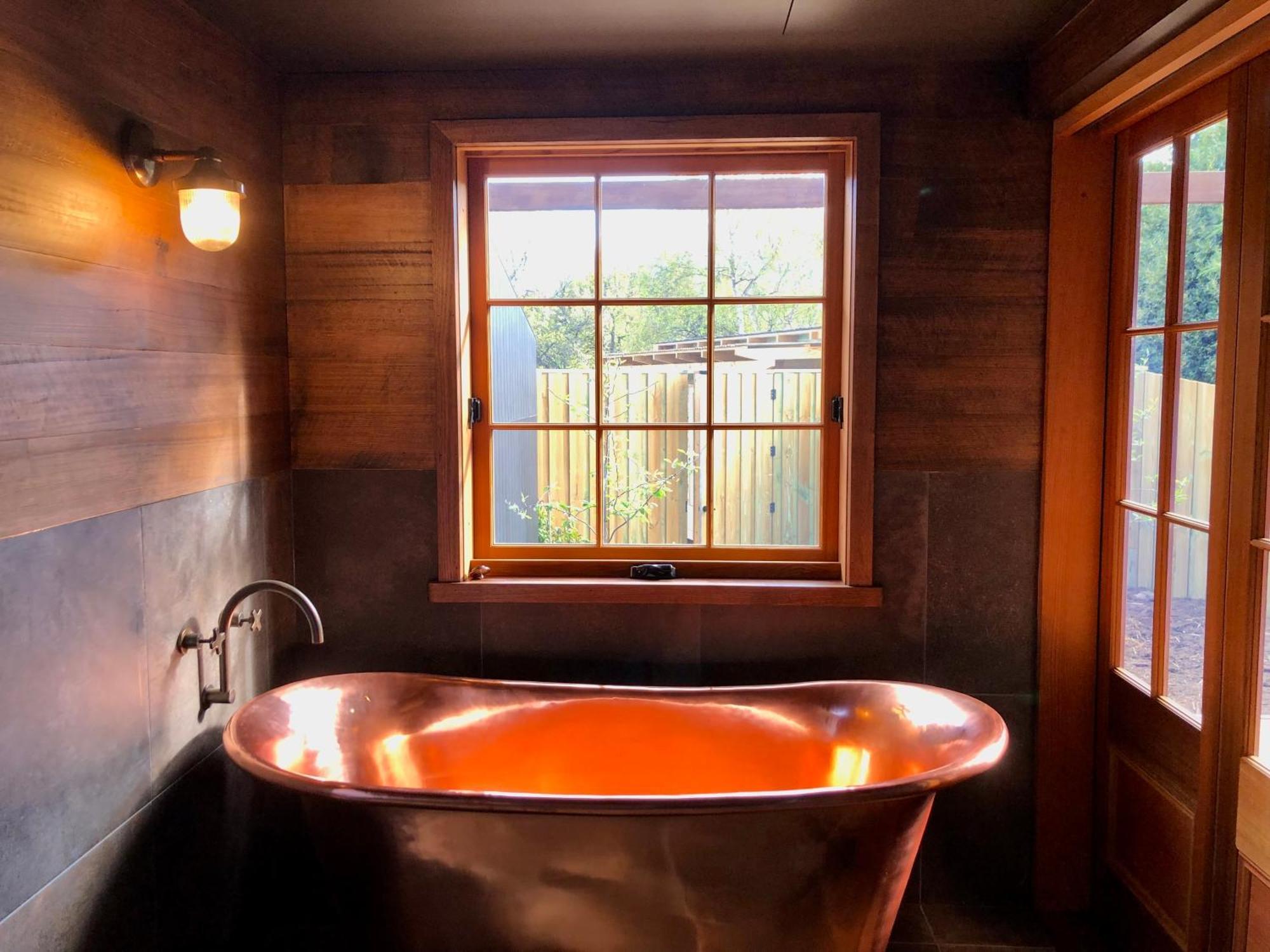 Aparthotel Old Bishop's Quarters 4*
